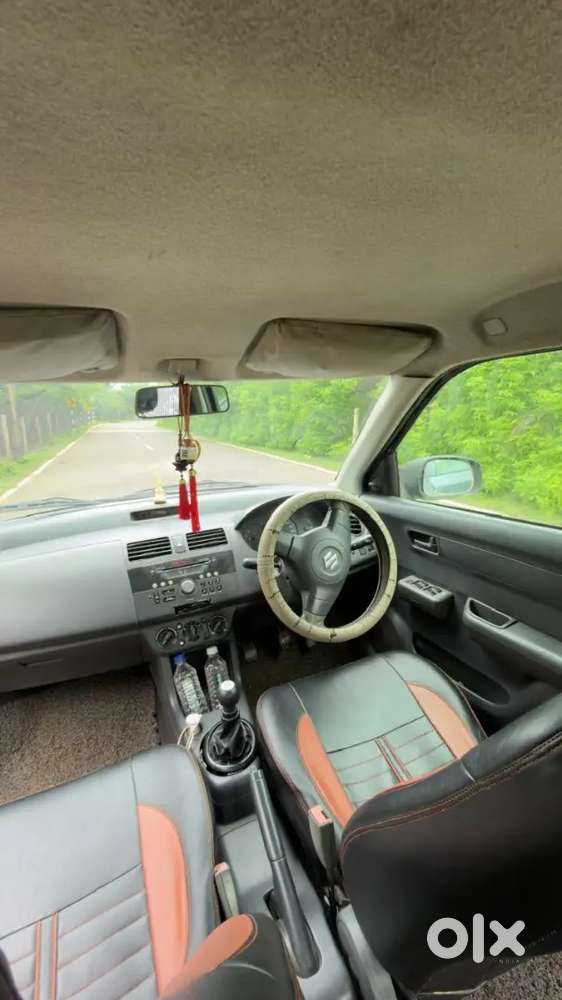 Maruti Suzuki Dzire 2010