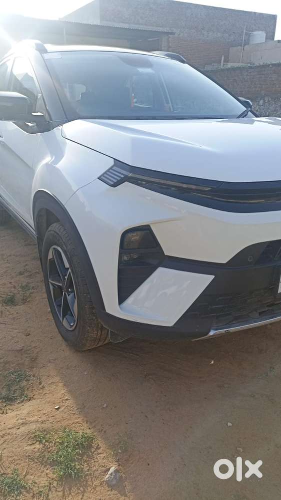 Tata Nexon Petrol 2025