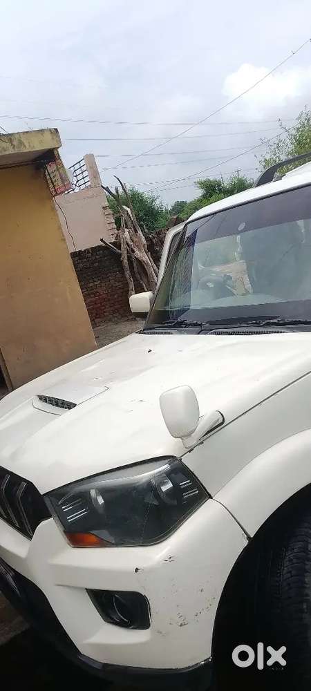 Mahindra Scorpio Classic 2011 Diesel Manual