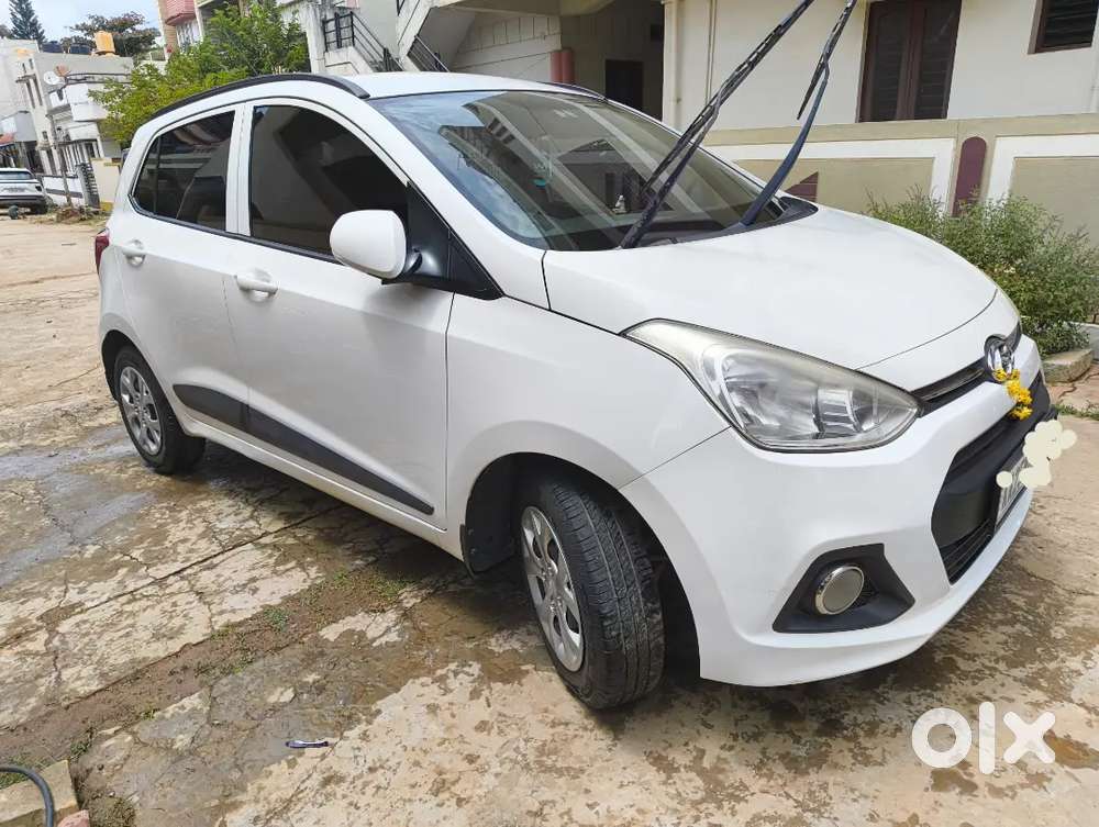 Hyundai Grand I10 Sportz 2016