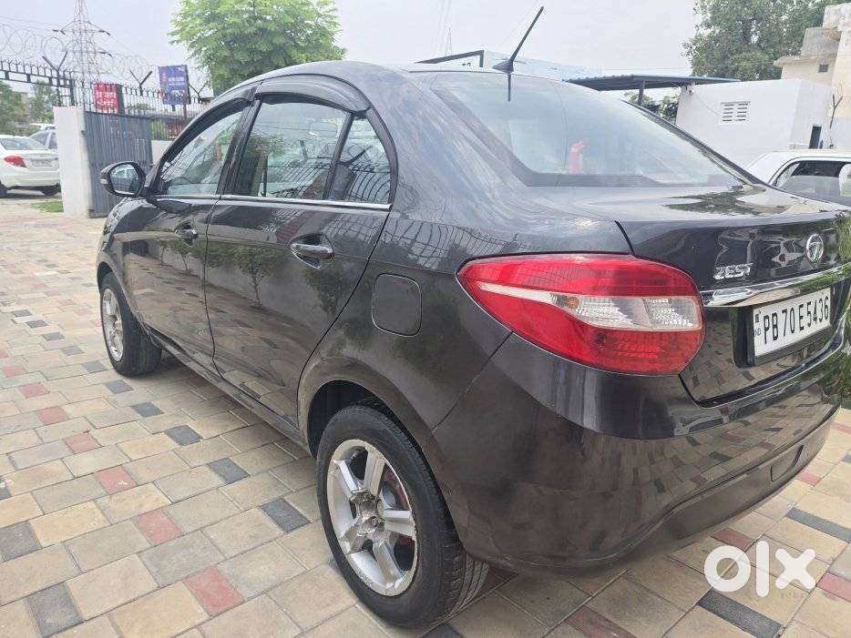 Tata Zest Revotron 1.2 Xt, 2016, Petrol
