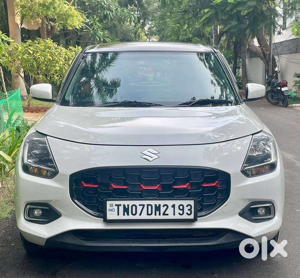 Maruti Suzuki Swift Vxi Optional, 2025