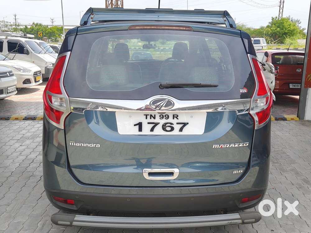 Mahindra Marazzo M6, 2019, Diesel