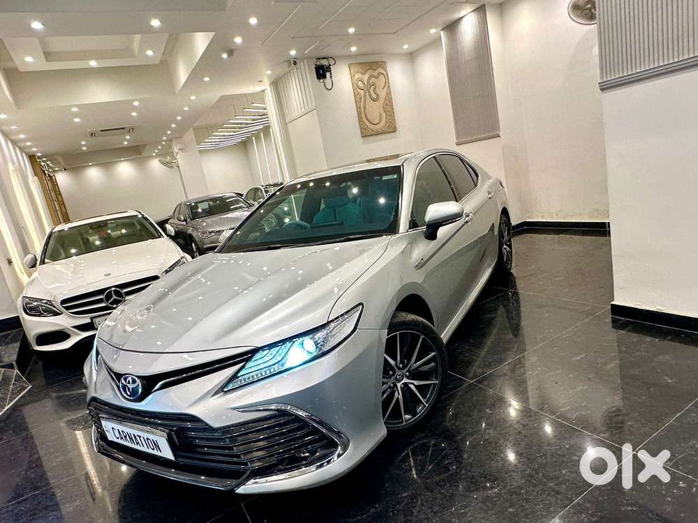 Toyota Camry Hybrid, 2024, Petrol