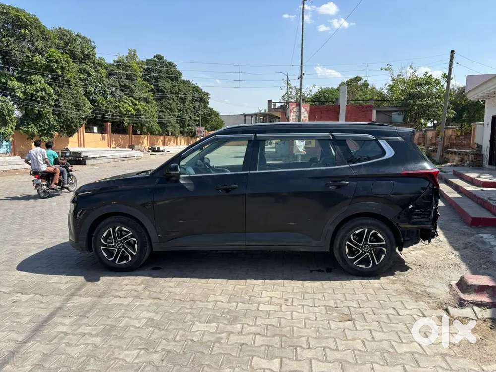 Kia Carens 2024 Diesel 28500 Km Driven