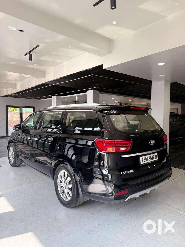 Kia Carnival Limousine, 2021, Diesel