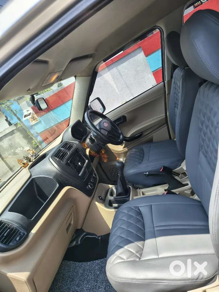 Mahindra Tuv 300 2016 Diesel Well Maintained