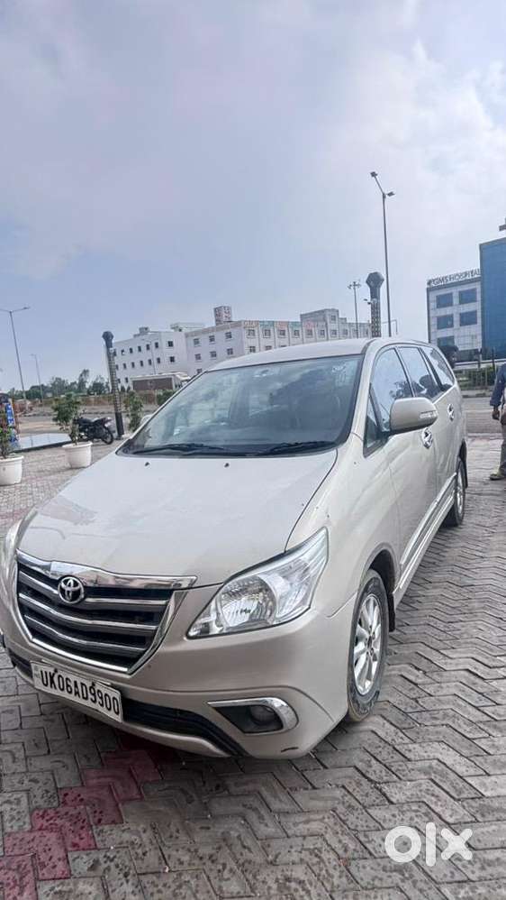 Toyota Innova 2.5 Diesel 2014