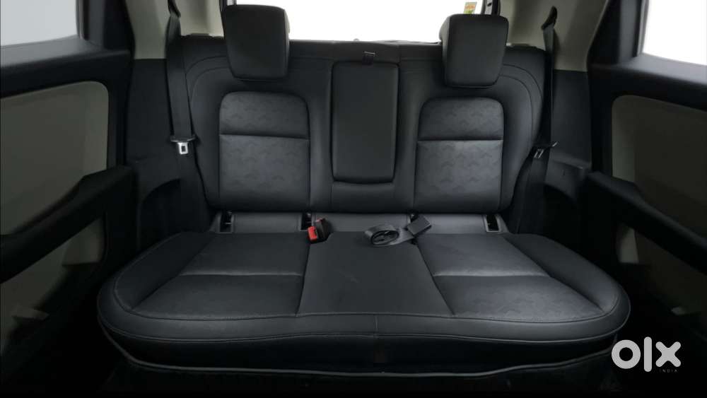 Tata Altroz 1.2 Xza Plus, 2022, Petrol