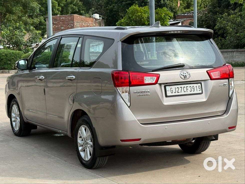 Toyota Innova Crysta 2.4 V 8 Str, 2018, Diesel