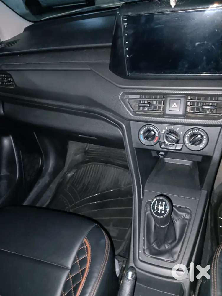 Maruti Suzuki Brezza 2024 Lxi S-cng