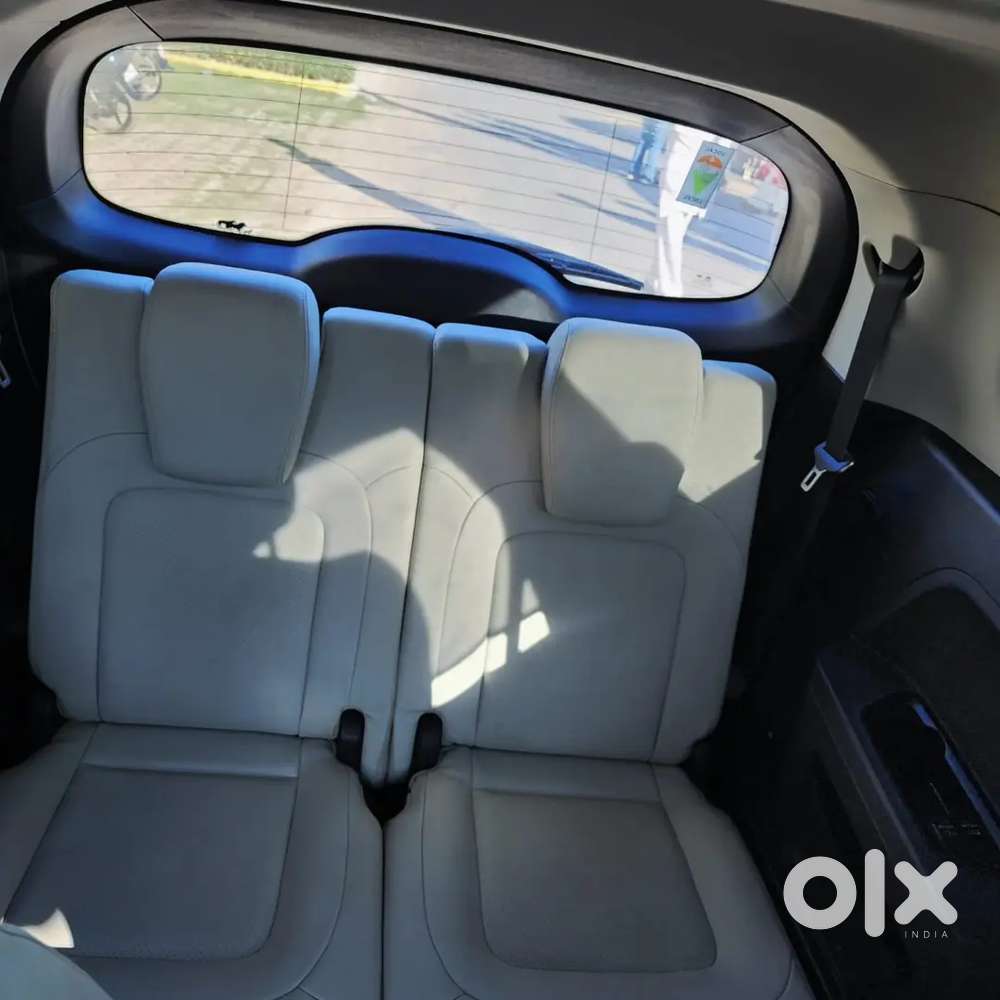 Tata Safari 2021 December Diesel Well Maintained