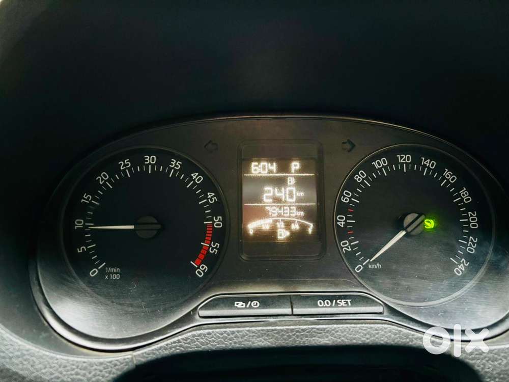 Skoda Rapid [2016-2021] 1.5 Elegance Plus Tdi At, 2017, Diesel