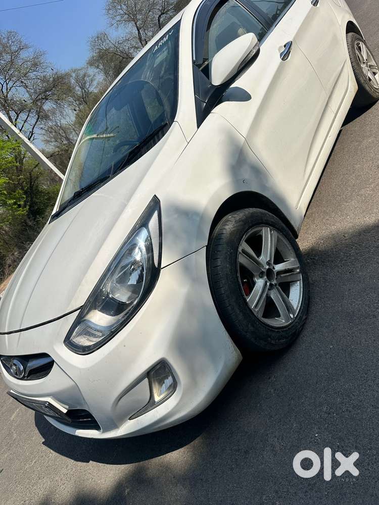 Well Maintained Best Condition New Tyres