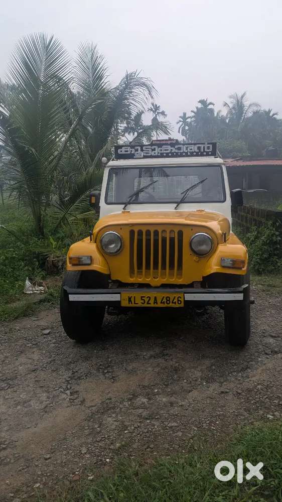 Mahindra Pik Up 4*4  2009 Diesel Manual