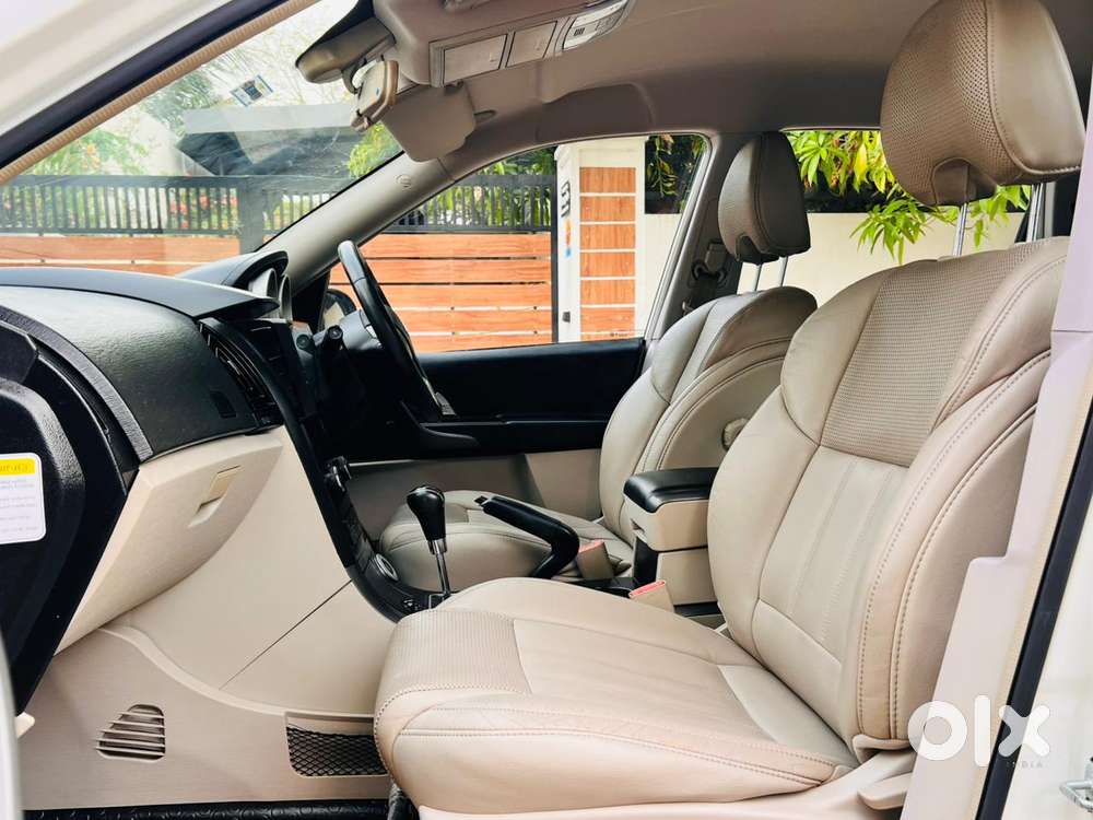 Mahindra Xuv500 W8 At, 2017, Diesel