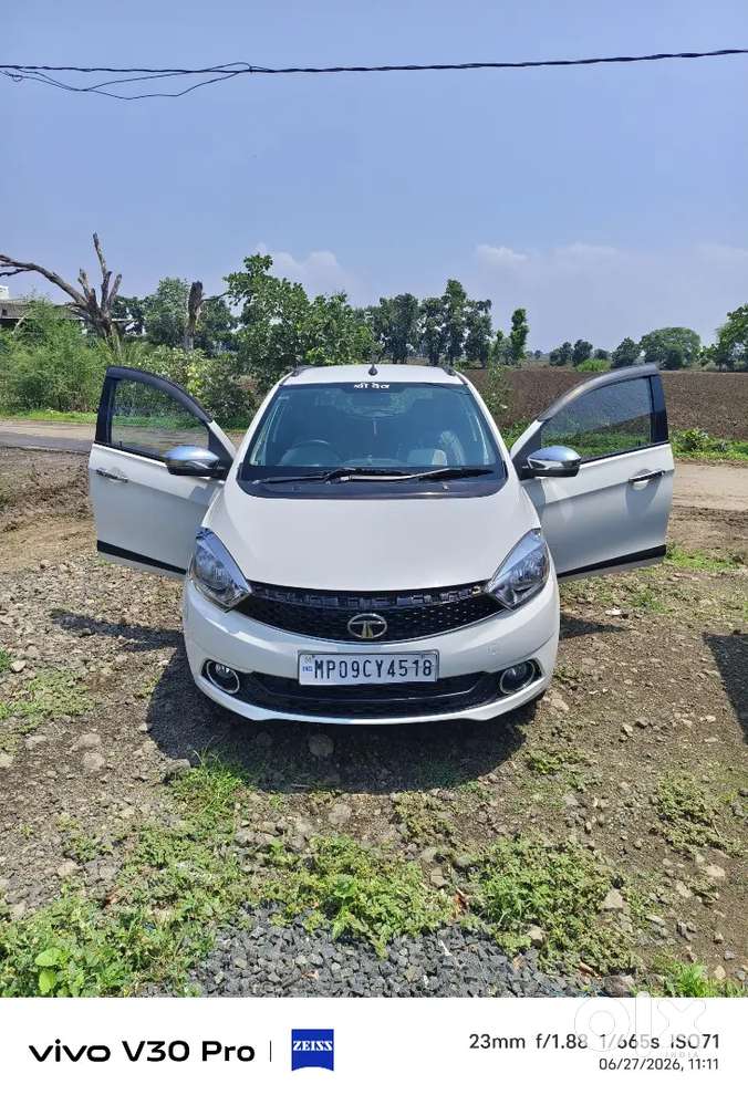 Tata Tiago Revotron 2018