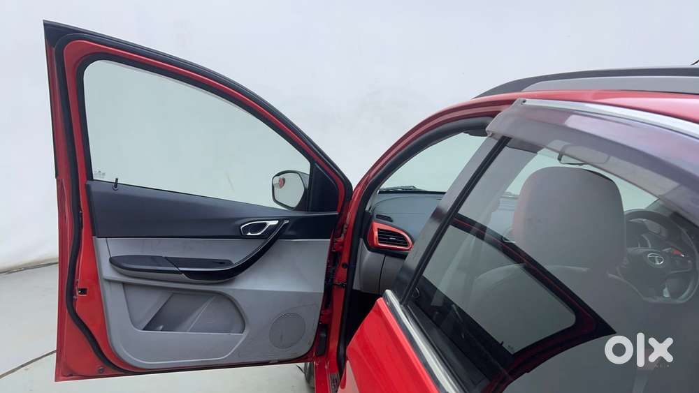 Tata Tiago 1.2 Revotron Xz Plus, 2020, Petrol