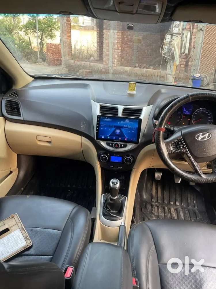 Hyundai Fluidic Verna 2012 Petrol 93350 Km Driven