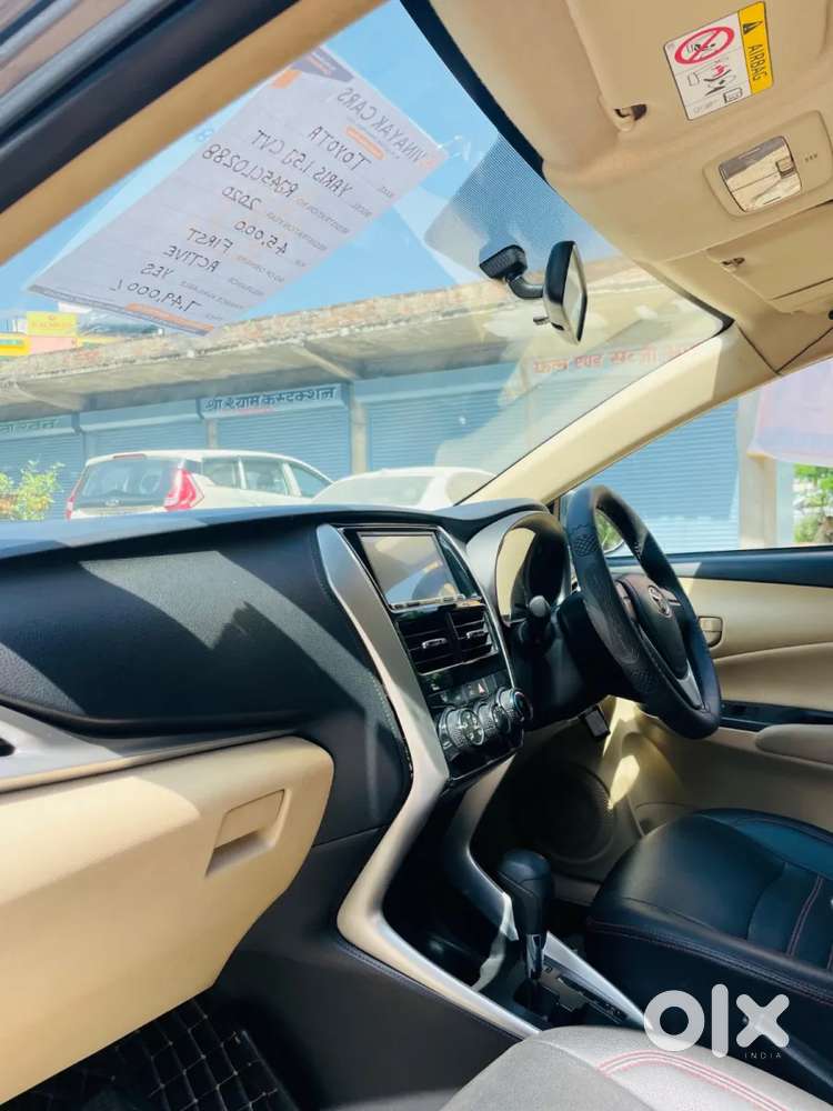 Toyota Yaris J Cvt, 2020, Petrol