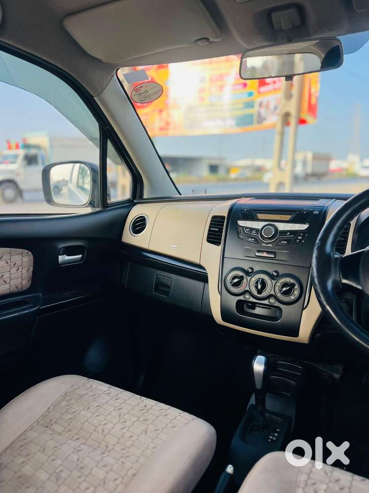 Maruti Suzuki Wagon R Vxi Amt Opt, 2017, Cng & Hybrids