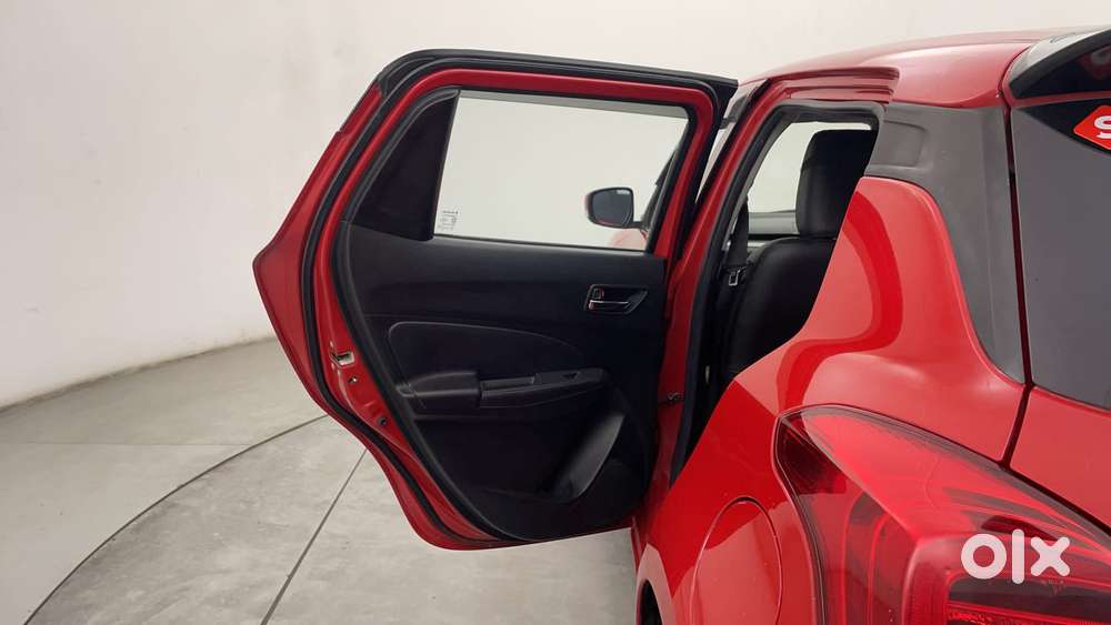 Maruti Suzuki Swift 1.3 Zxi, 2021, Petrol