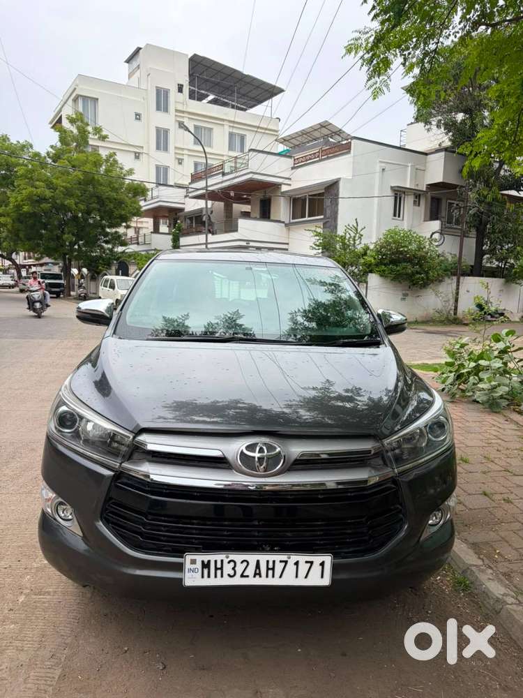 Toyota Innova Crysta 2018