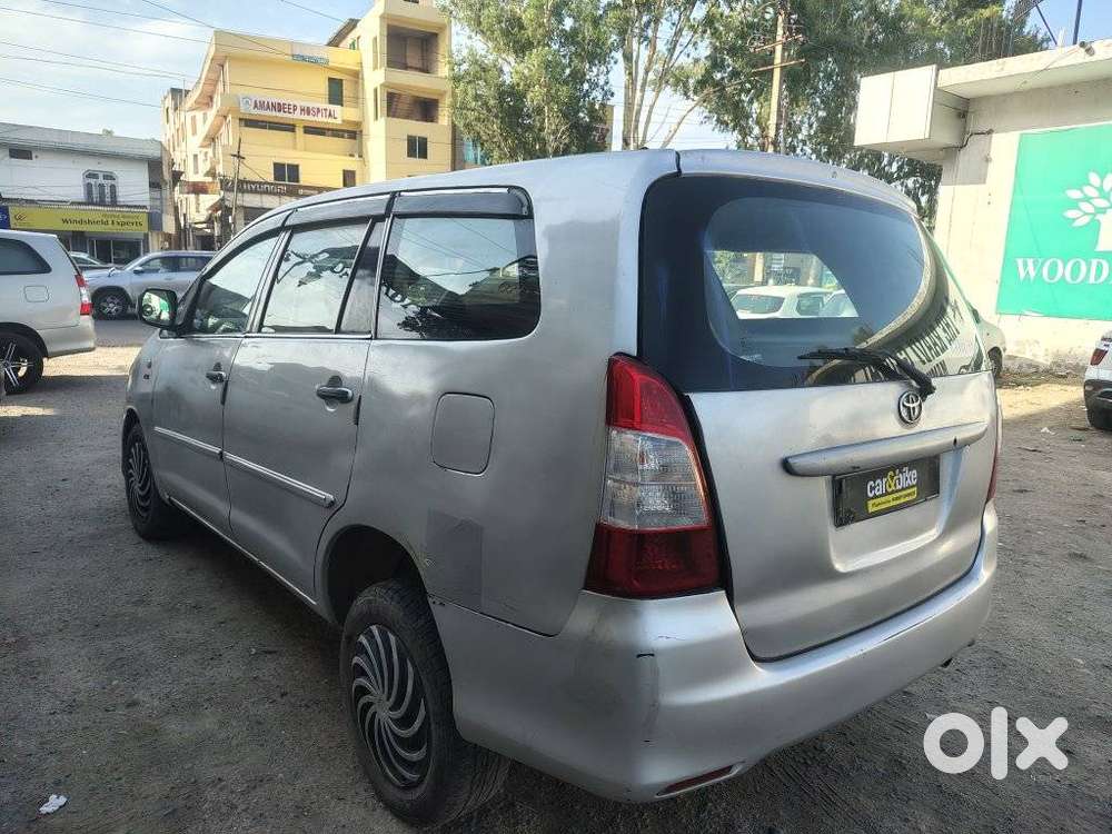 Toyota Innova 2.5 Gx 7 Seater Bs Iv, 2007, Diesel