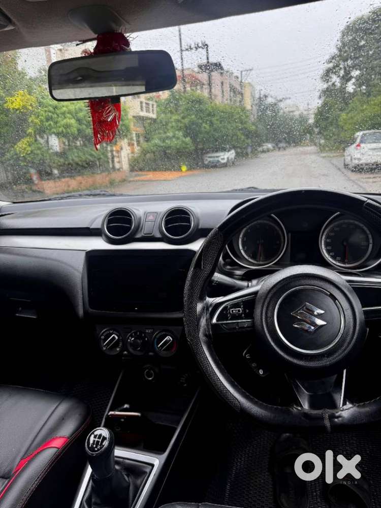 Maruti Suzuki Swift Vxi + Manual, 2021, Petrol