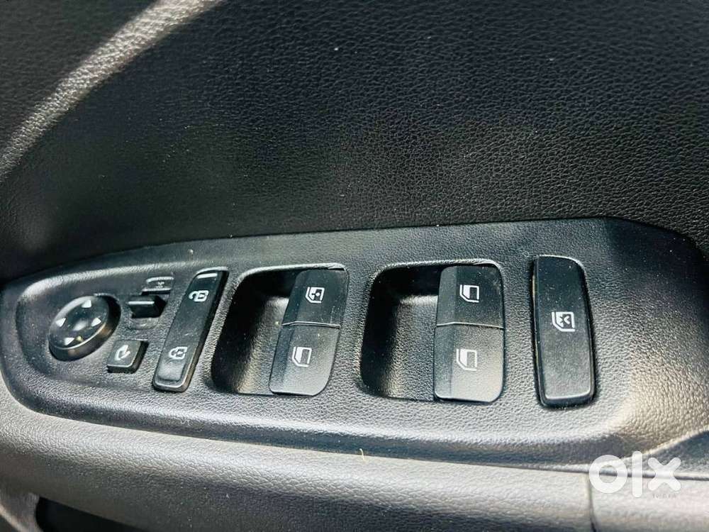 Hyundai Venue S Mt 1.2 Kappa, 2022, Petrol