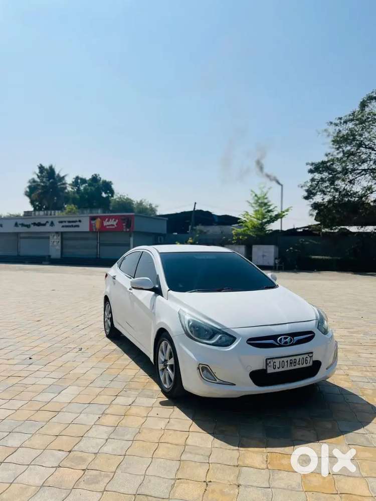 Hyundai Verna 2013 Diesel 131000 Km Driven