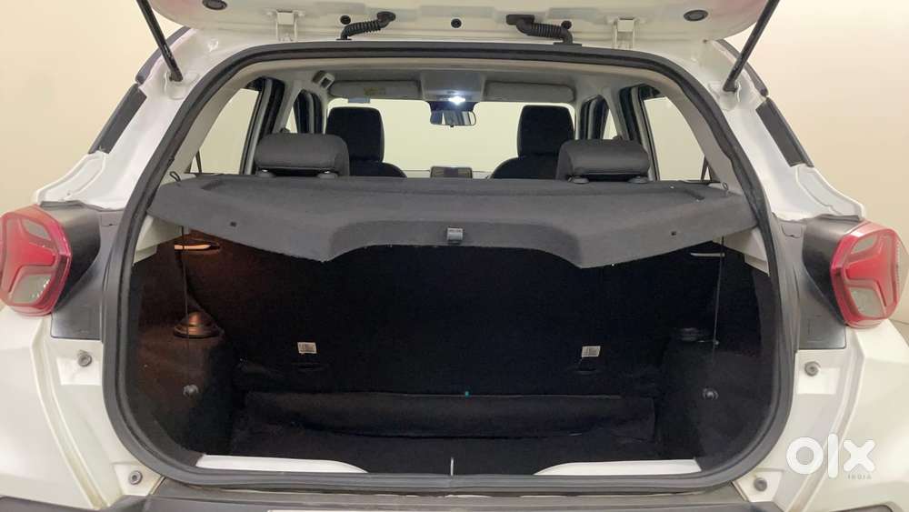 Tata Punch 1.2 Revotron Creative Amt Dual Tone, 2022, Petrol