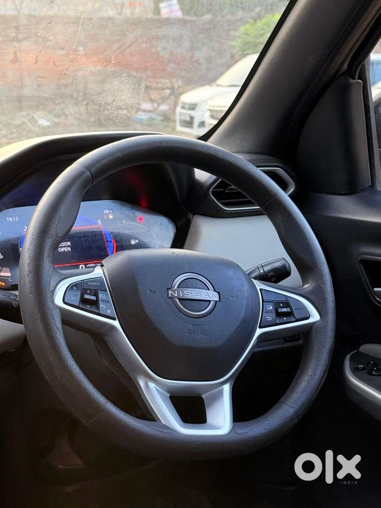 Nissan Magnite Xv Turbo, 2021, Petrol