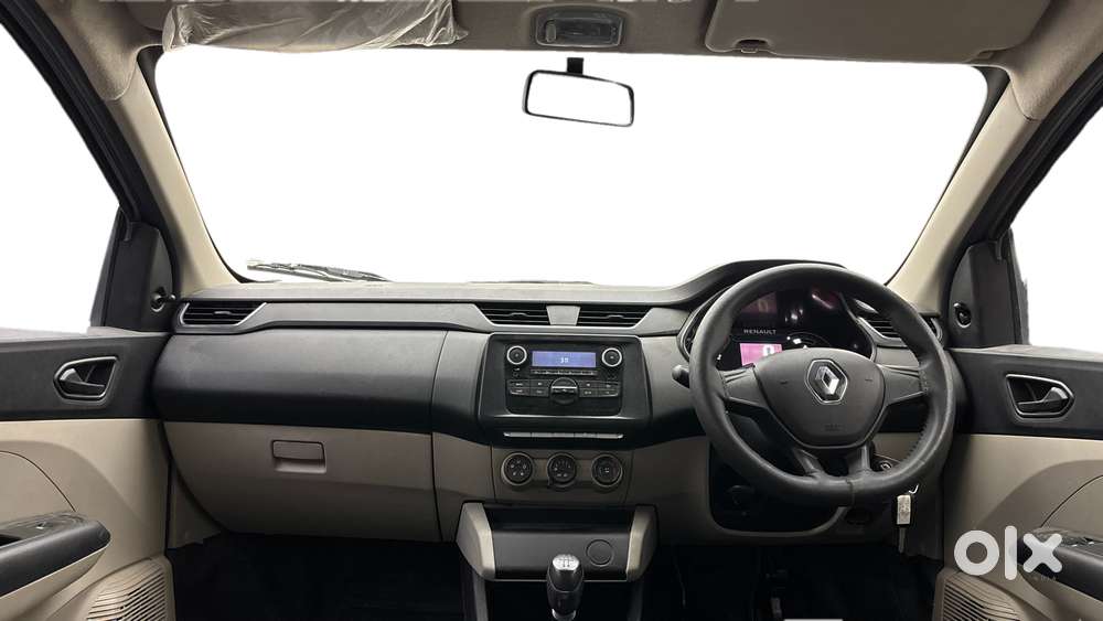 Renault Triber Rxl, 2022, Petrol