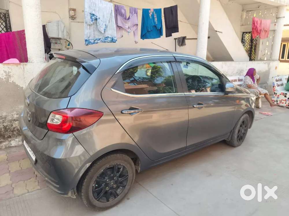 Tata Tiago 2021 Petrol