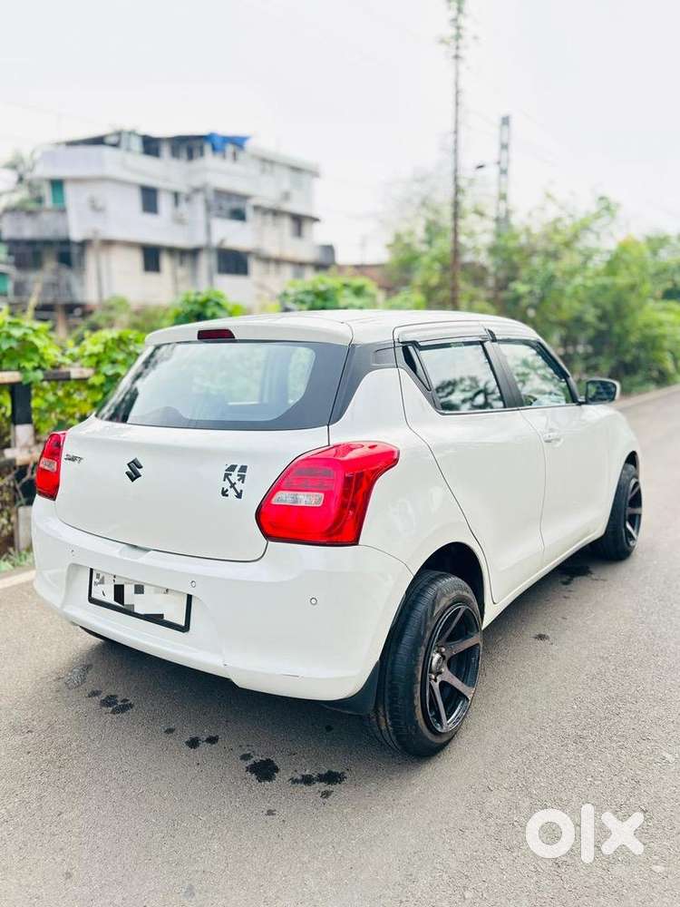 Maruti Suzuki Swift 2022 Petrol 30000 Km Driven