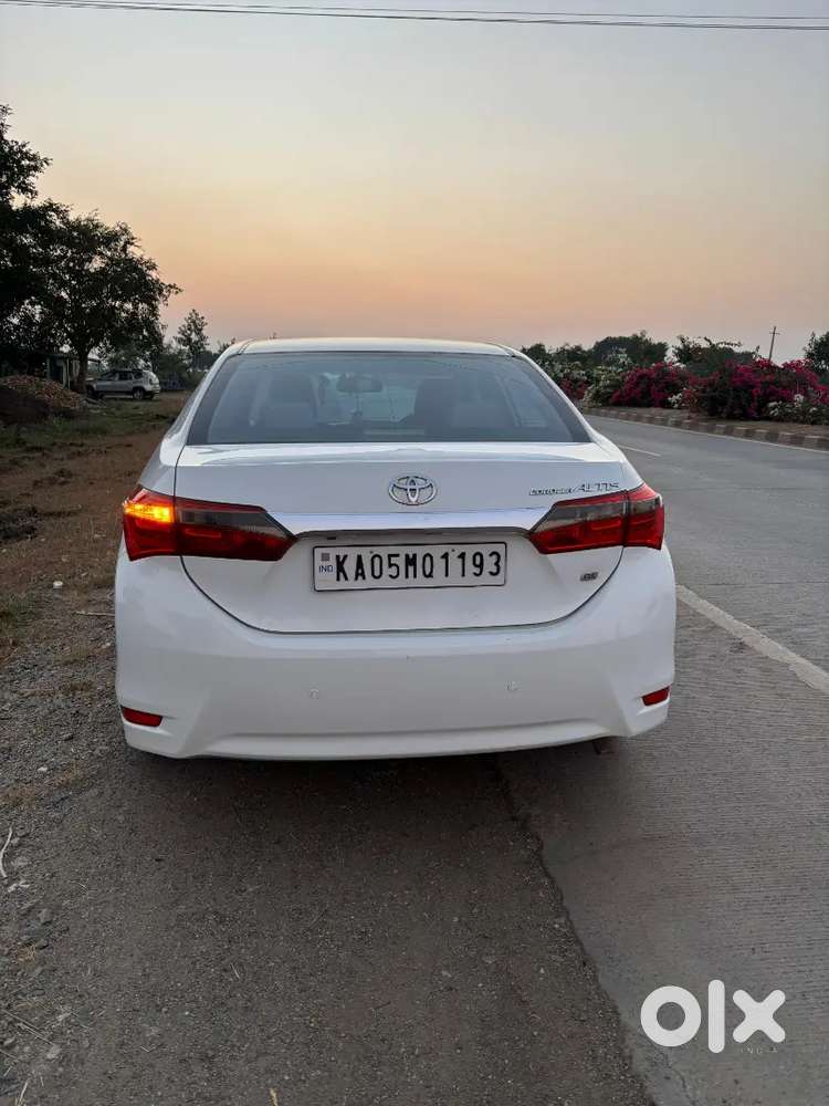 Toyota Corolla Altis 2014