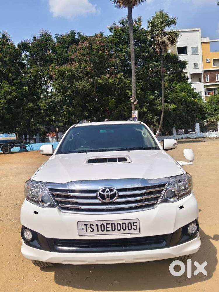 Toyota Fortuner 3.0 4x4 Manual, 2014, Diesel