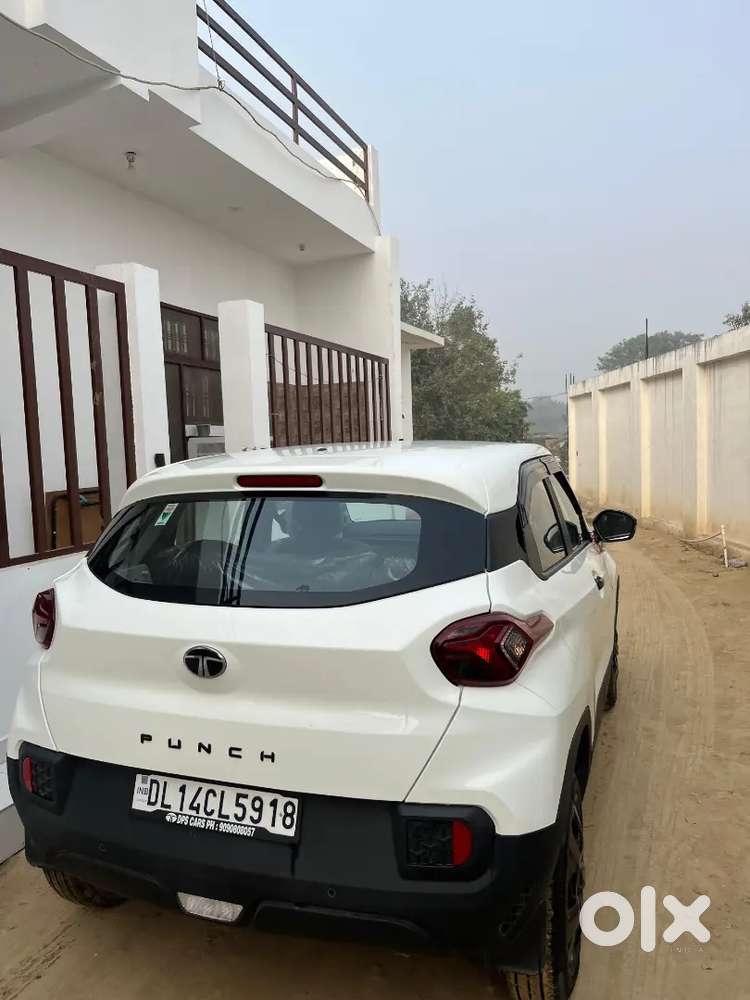 Tata Punch 2025 Petrol 3500 Km Driven
