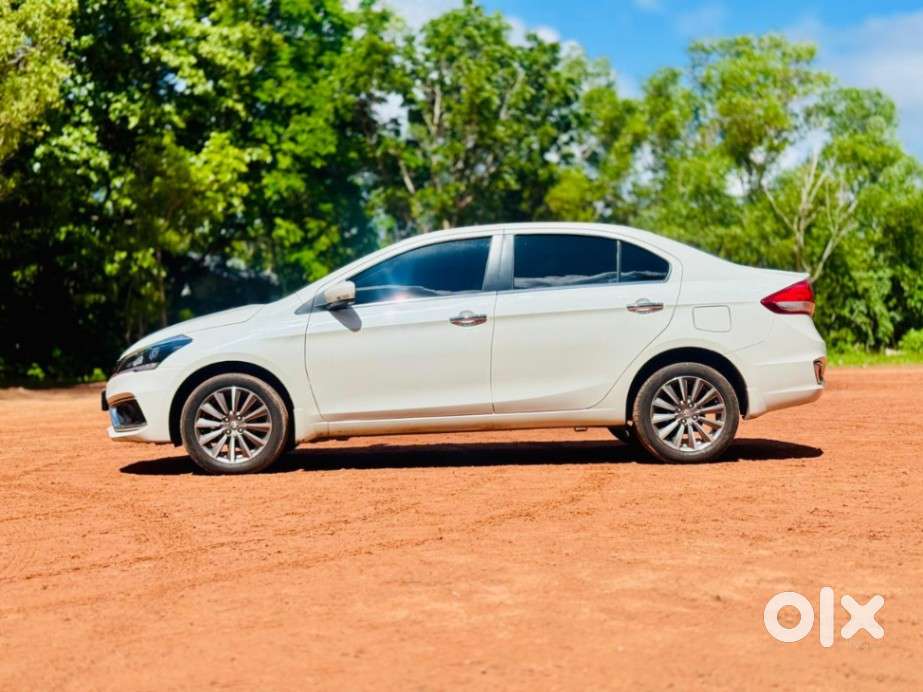Maruti Suzuki Ciaz Smart Hybrid Alpha , 2024, Petrol