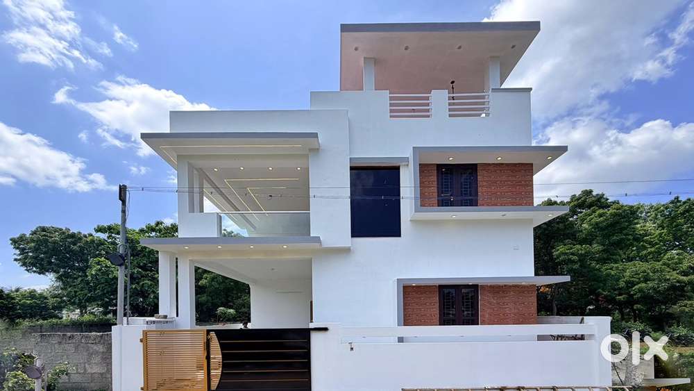 Asaripallam Nearly Pombanvilai 4 BHK House