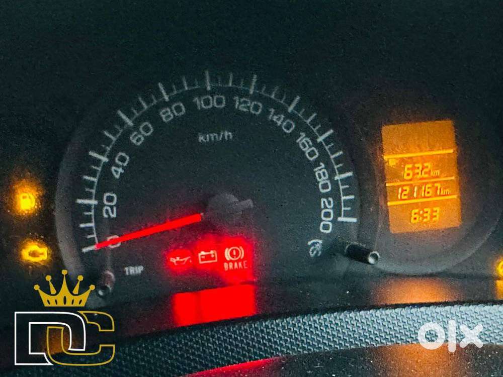 Maruti Suzuki Swift Lxi Bsiv, 2012, Petrol