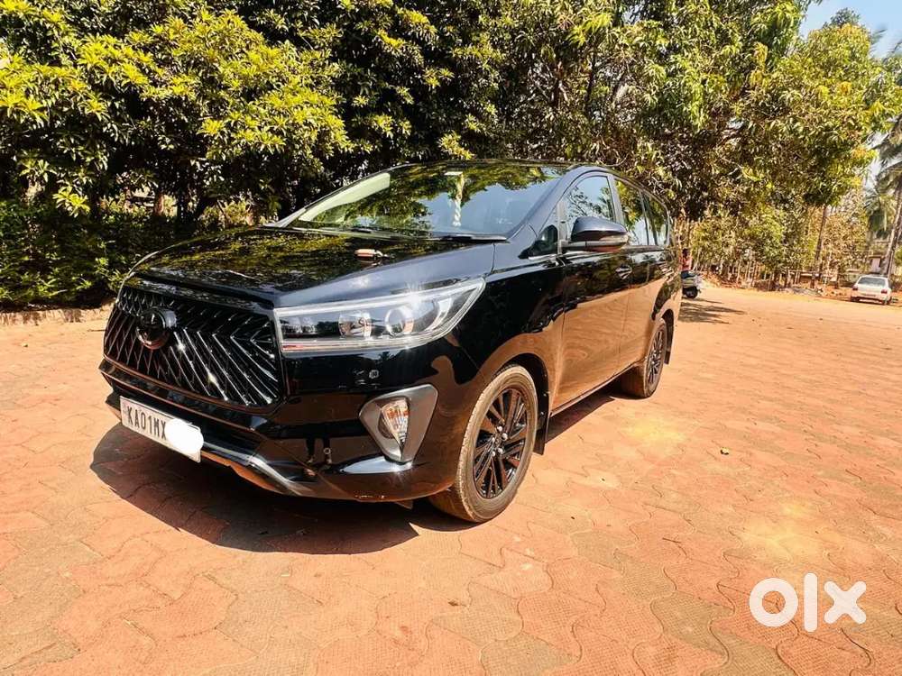 Toyota Innova Crysta 2022. Automatic 2.4 Z