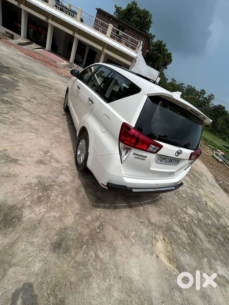 Toyota Innova Crysta 2017