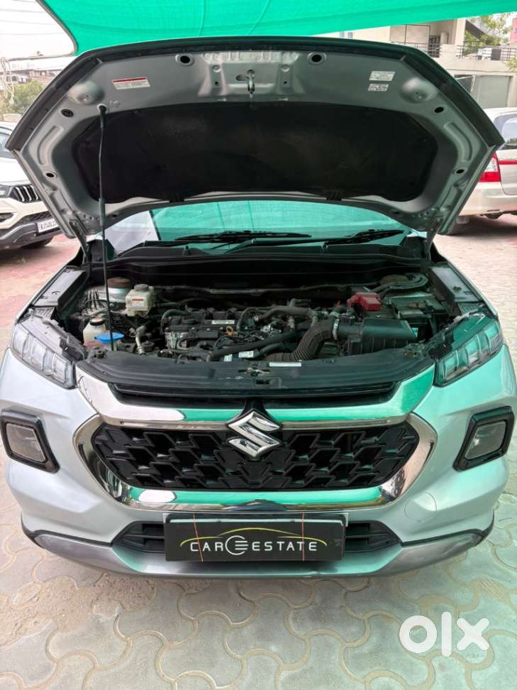 Maruti Suzuki Grand Vitara 1.5 Alpha Smart Hybrid At, 2022, Petrol