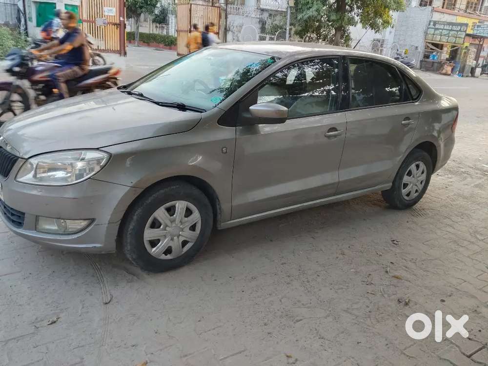 Skoda Rapid 2012 Year