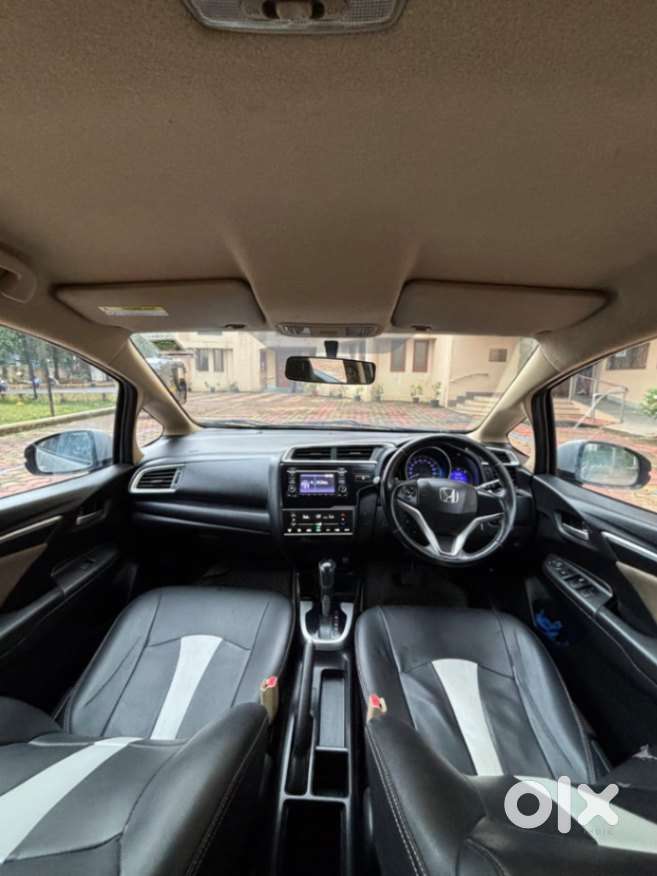 Honda Jazz V Cvt, 2017, Petrol