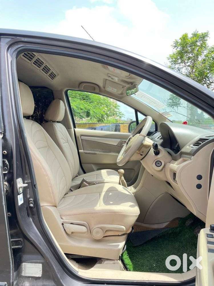 Maruti Suzuki Ertiga 2012-2015 Zxi, 2012