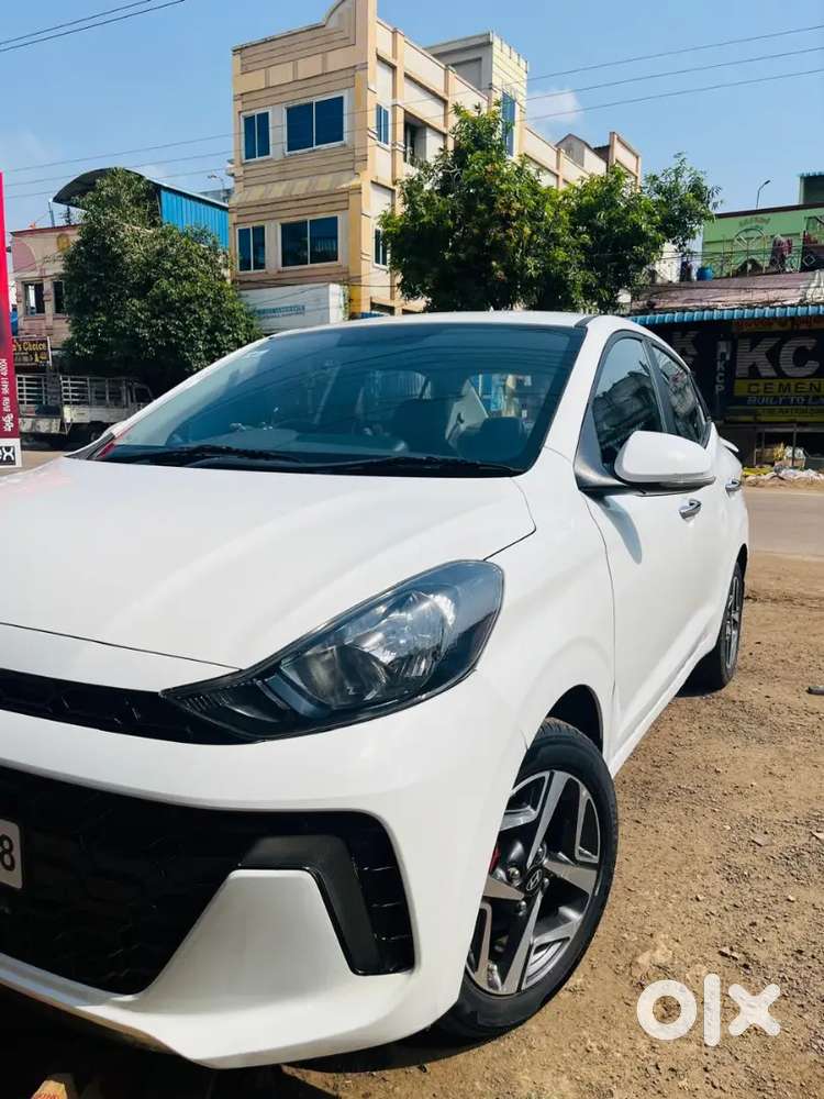 Hyundai Aura