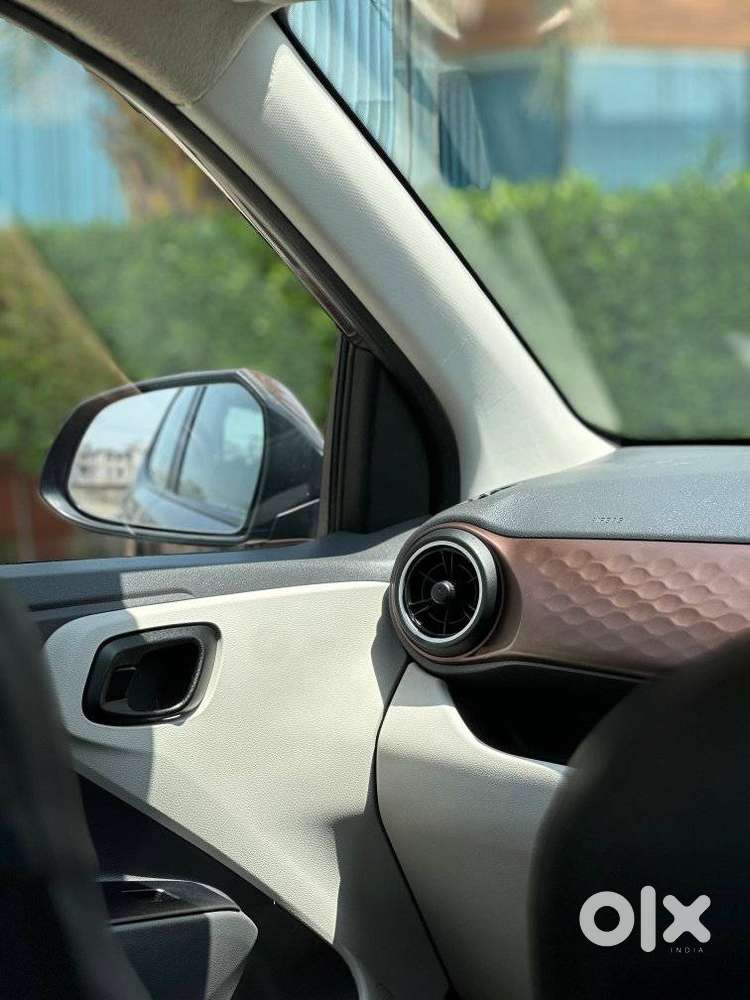 Hyundai Aura S Automatic, 2022, Petrol